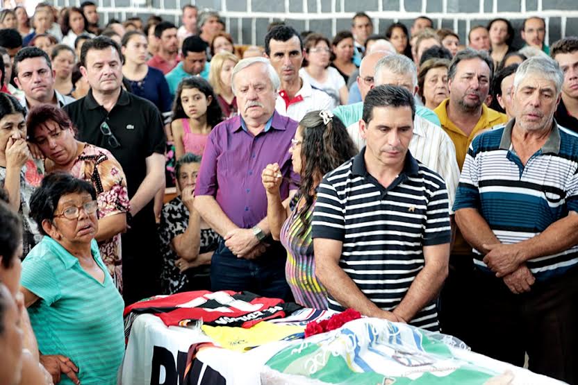 Velorio10.jpg