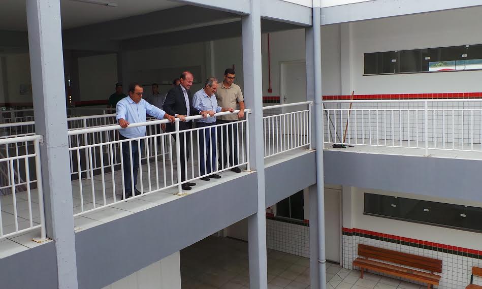 escolaRetiro.jpg